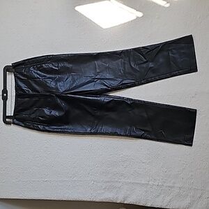 NWT Lulus Vegan Faux Leather High Rise Straight Leg Black Pants Size M